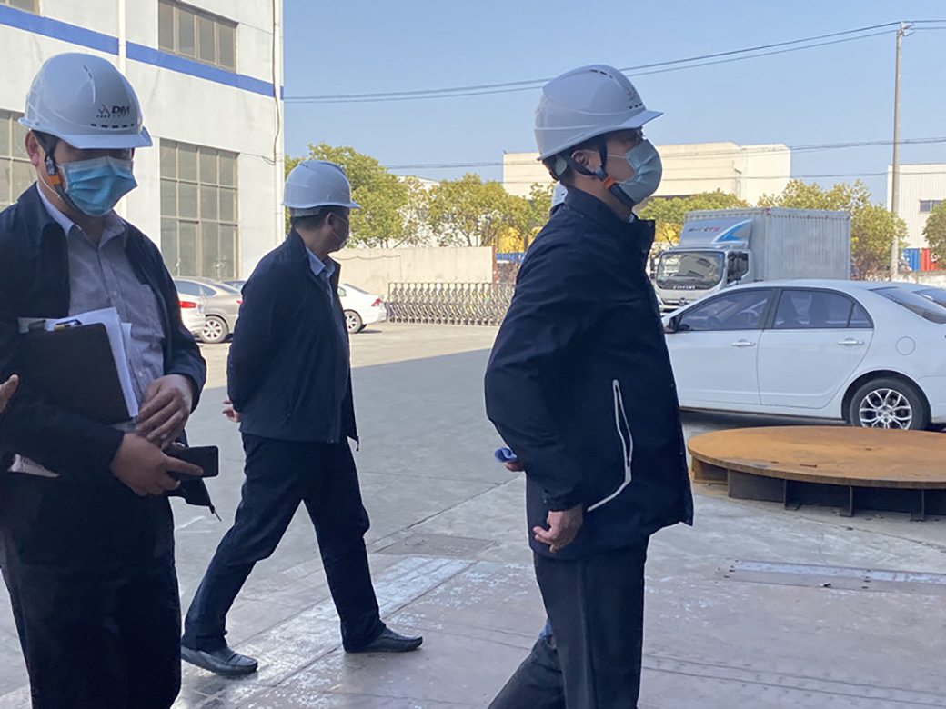 【春風(fēng)送暖，戰(zhàn)“疫”有情】奉賢區(qū)奉城鎮(zhèn)領(lǐng)導(dǎo)蒞臨東蒙，慰問公司疫情防控一線職工